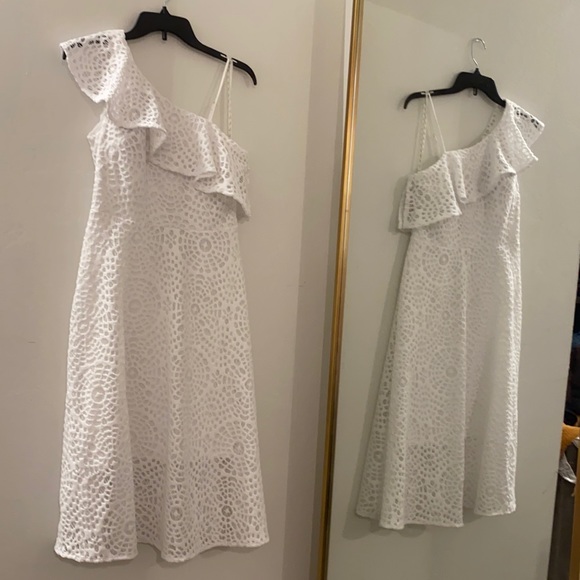 Lilly Pulitzer Asymmetrical Crochet Dress - Picture 1 of 5